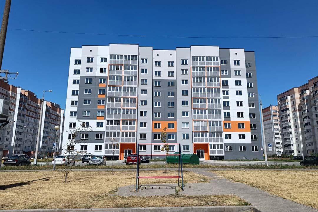 усталёўка шклопакетаў у жылым доме